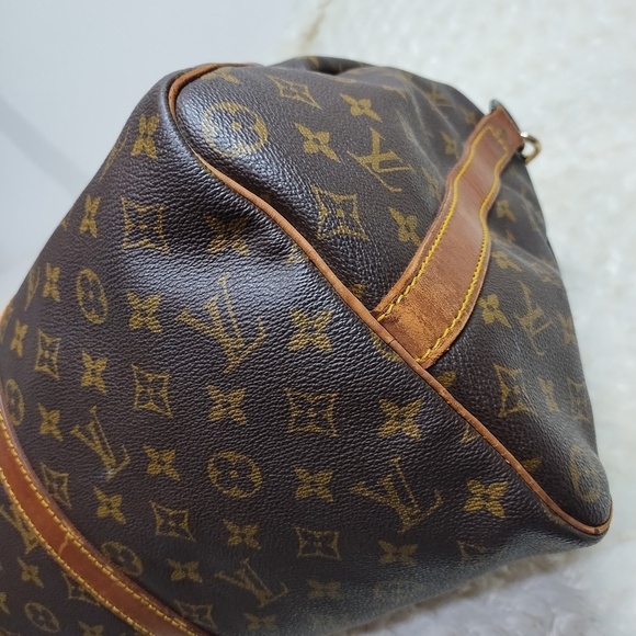Authentic Louis Vuitton Bag & YSL makeup bag - Picture 10 of 16